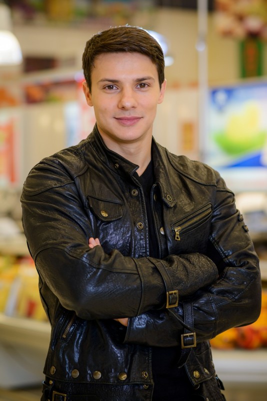 Rencontre avec Artiom Temnikov - réalisateur. Артём Темников lexandre novine acteur russe - Rencontre avec Artiom Temnikov - réalisateur. Артём Темников
