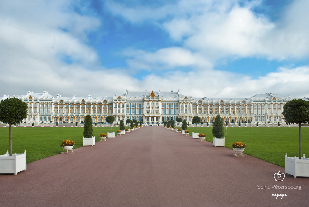 Pouchkine Tsarskoe Selo Palais Catherine Пушкин Екатерининский дворец Царское Село - Stage de Russe Débutant à Saint-Pétersbourg Août 2019 Pouchkine Tsarskoe Selo Palais Catherine Пушкин Екатерининский дворец Царское Село - Stage de Russe Débutant à Saint-Pétersbourg Août 2019