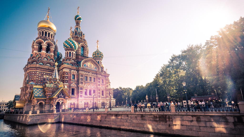 Stage de Russe à Saint-Pétersbourg, Niveau Elémentaire Saint Pétrersbourg Cathédrale Saint Sauveur sur le Sang Versé Санкт Петербург храм Спаса на Крови - Stage de Russe à Saint-Pétersbourg, Niveau Elémentaire